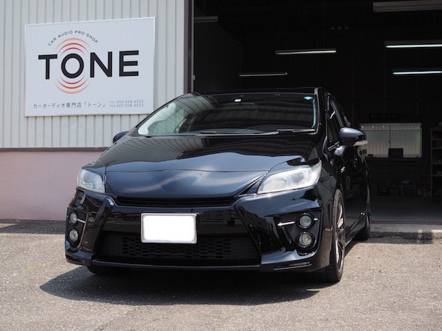 トヨタ プリウス Ａピラーワンオフ加工とスピーカーケーブル引き換え作業