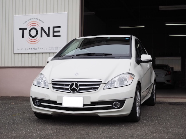 メルセデス・ベンツ Ａ１８０にオーディオ取り付け