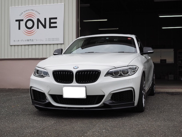 ＢＭＷ ２３５ｉ（Ｆ２２）プロセッサー交換とドア制振（デッドニング）作業