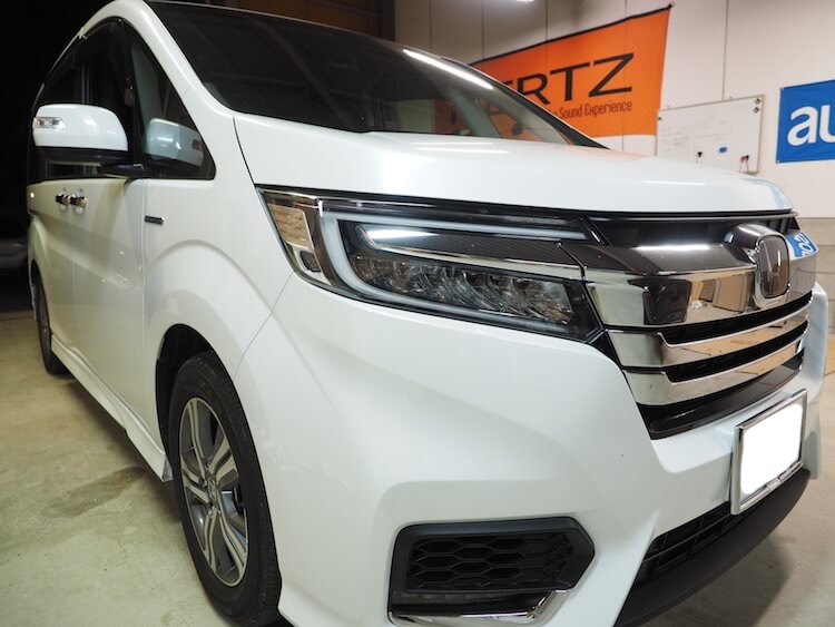 ホンダ ステップワゴン ドア制振（デッドニング）作業