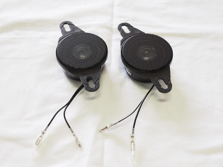 トヨタ プリウス（５０系）のスピーカー交換作業