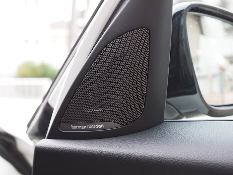 ＢＭＷ １シリーズ（Ｆ２０）にオーディソンのスピーカー取り付け