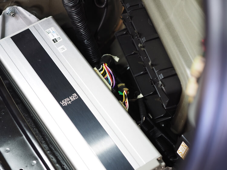 レクサス ＬＳ６００ｈＬ スピーカー交換＆プロセッサー取り付け作業