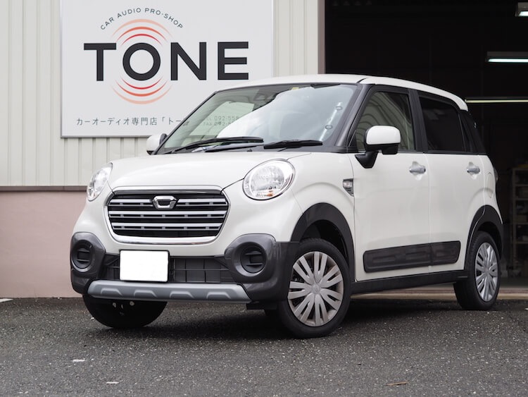 ダイハツ キャスト サテライトスピーカーとサブウーファー取り付け