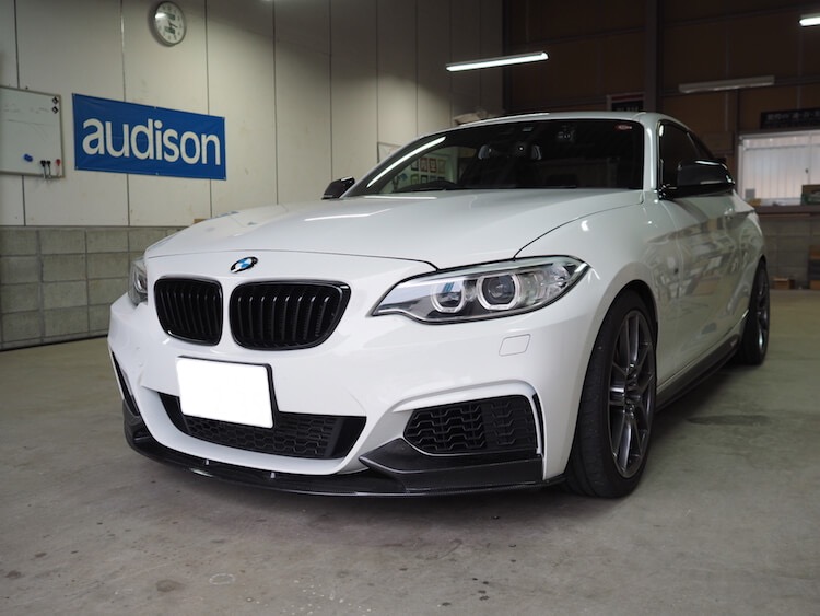 ＢＭＷ ２３５ｉ アンプカバー制作