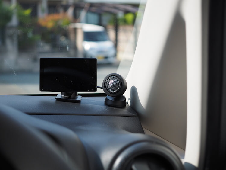 日産 ＮＶ２００バネット スピーカー交換作業