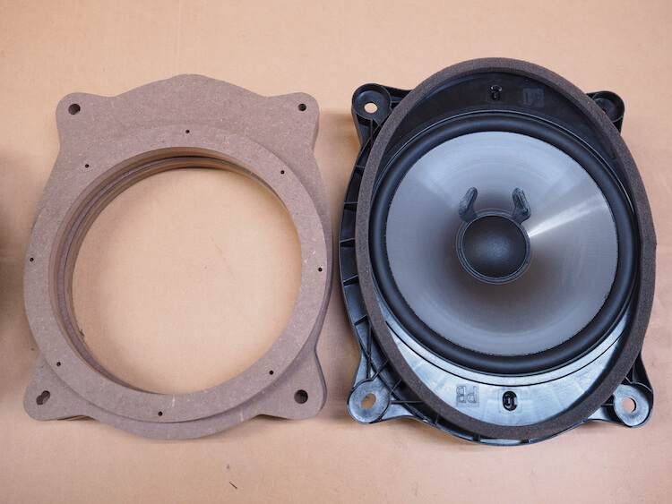 レクサス ＲＸ４５０h フロントスピーカー交換作業