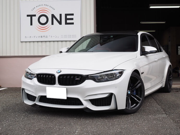 ＢＭＷ Ｍ３ スピーカー交換作業