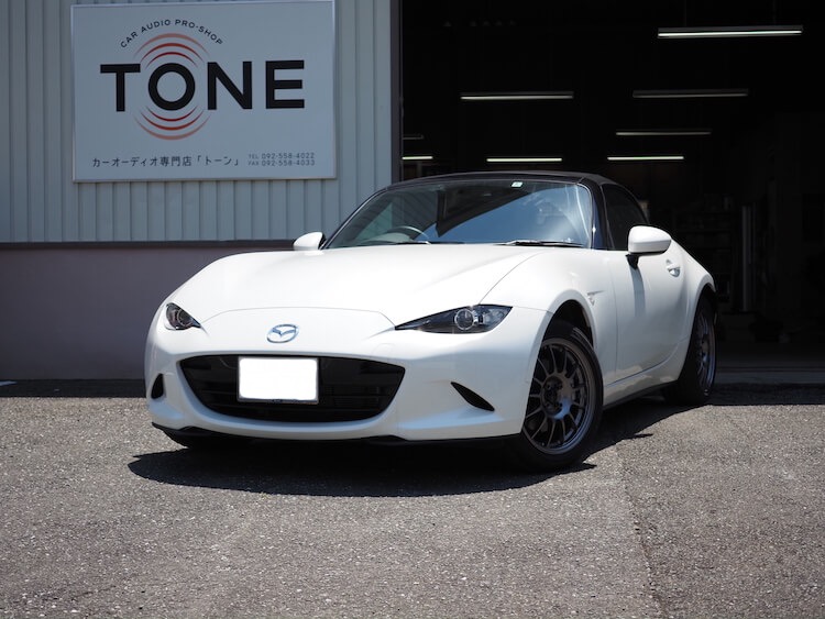 マツダ ロードスター ボンネット静音作業