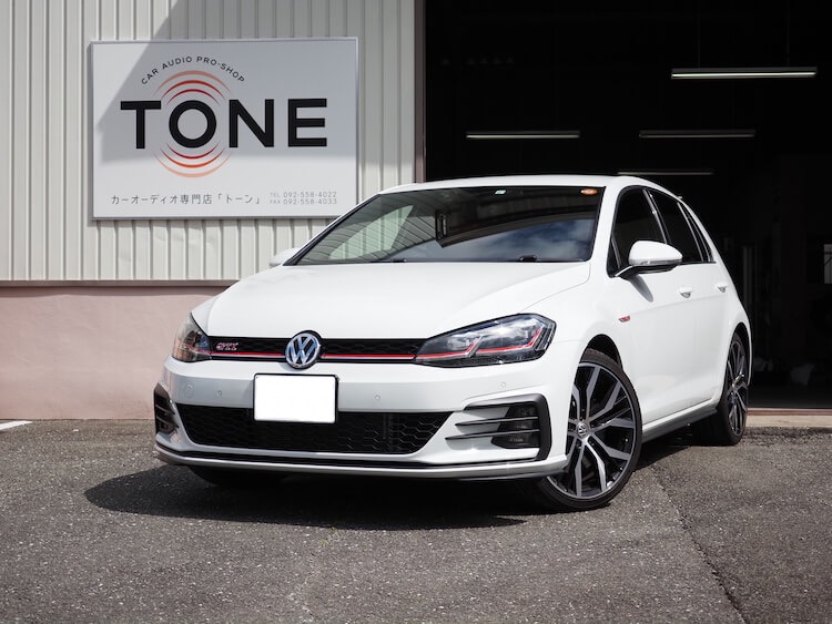 フォルクスワーゲン ゴルフ ツィーターとパッシブクロスオーバー取り付け