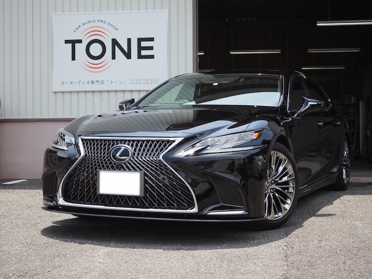 レクサス ＬＳ５００ｈ スピーカー交換、アンプ内蔵ＤＳＰ取り付け