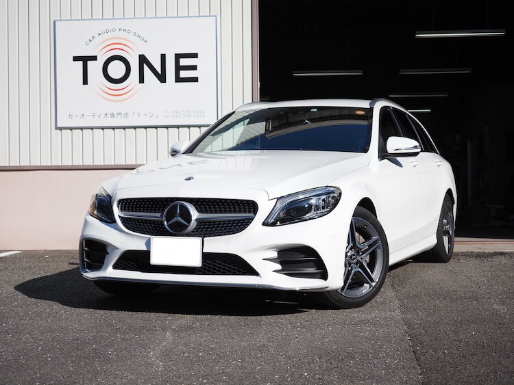 メルセデスベンツにユピテルのドライブレコーダーを取り付け