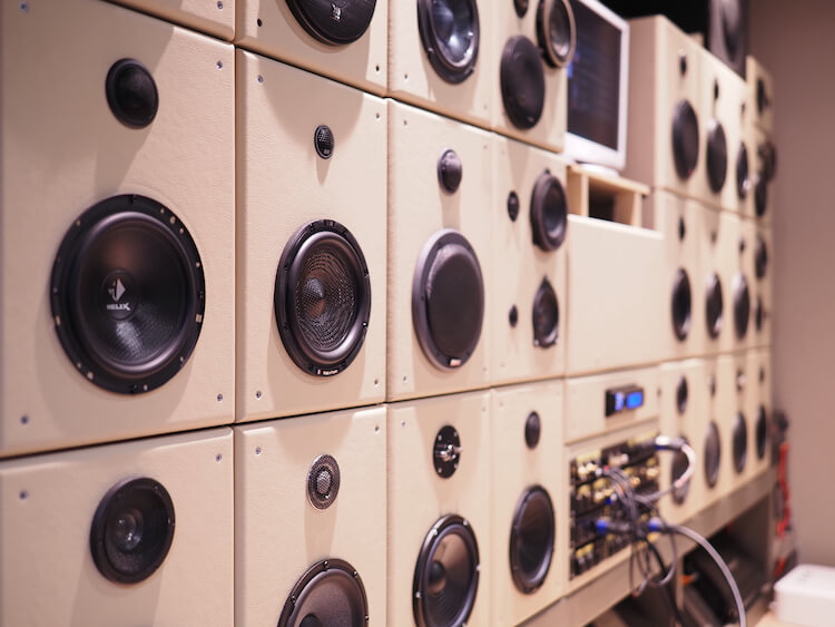 店内試聴スピーカー