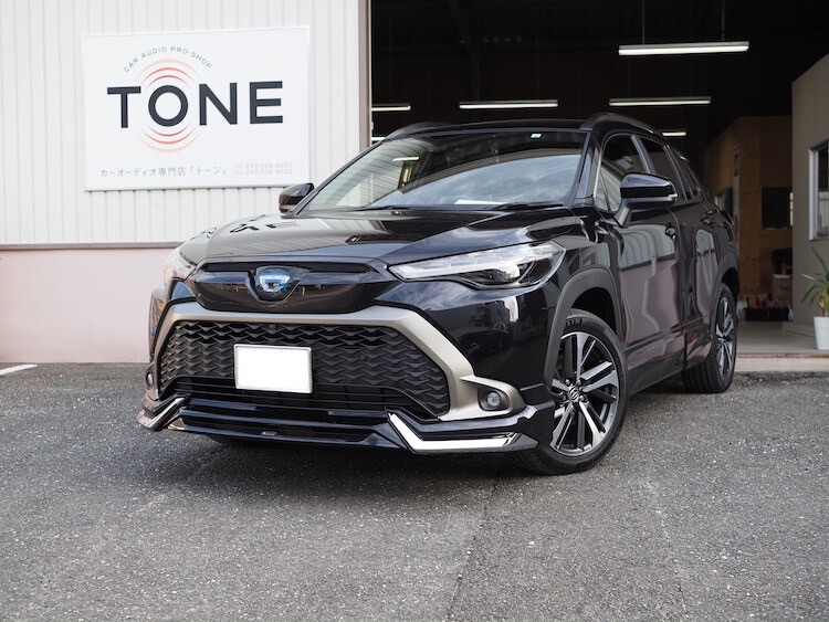 トヨタ カローラクロス スピーカー・ＤＳＰ・サブウーファー取り付け