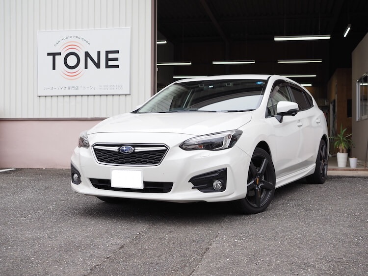 スバル インプレッサ バックカメラ取り付け