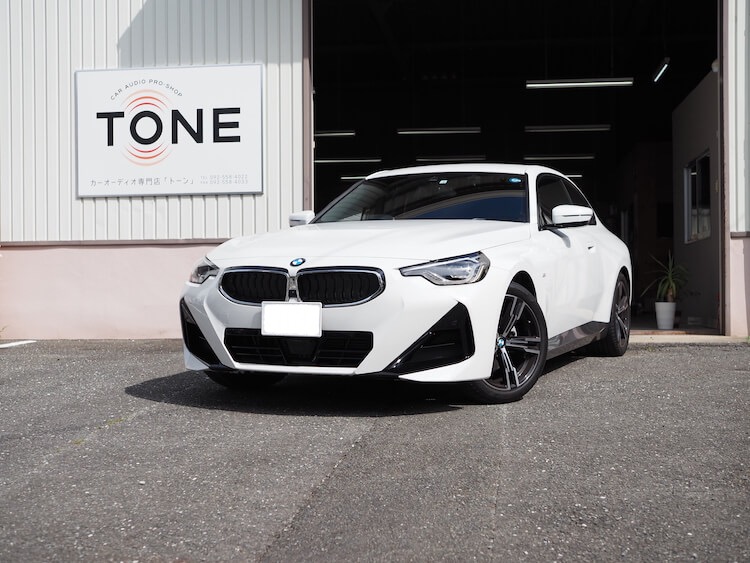 ＢＭＷ ２２０ｉ センタースピーカーをブラムに交換