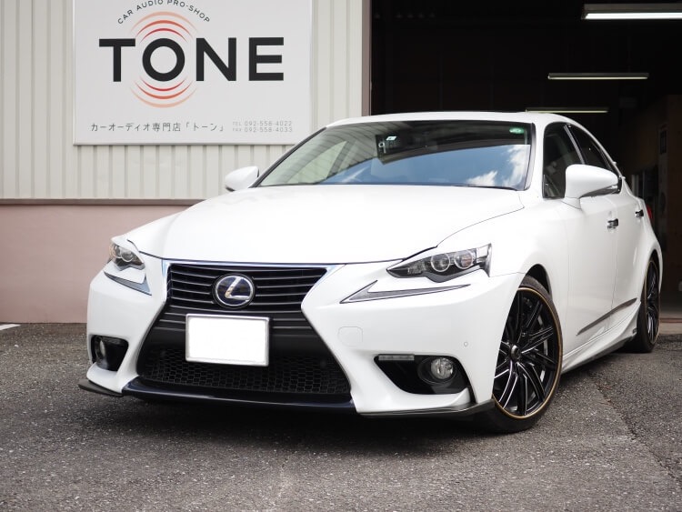 レクサス ＩＳ３００ｈ アンプ取り付けとツィーター交換