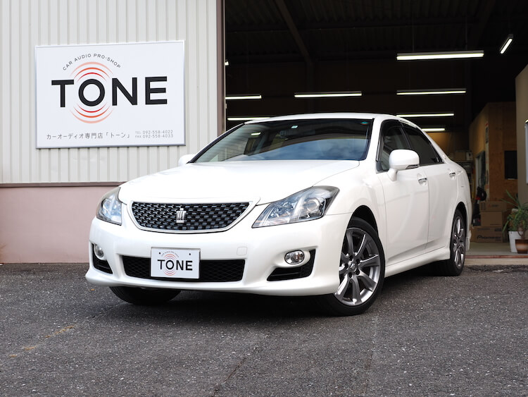 トヨタ クラウン フロントスピーカー交換