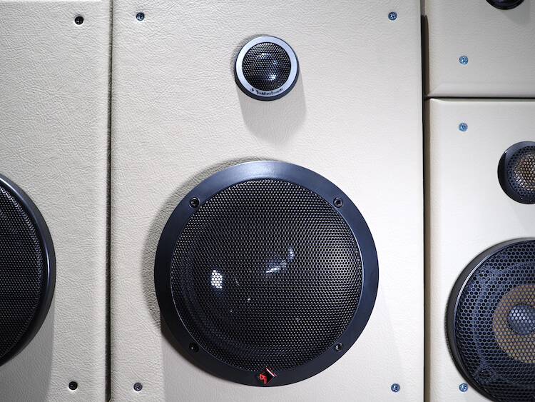 ロックフォードの試聴スピーカー