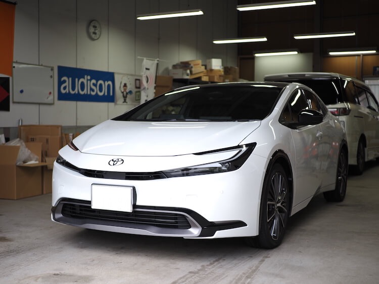 トヨタ プリウス ドア制振とスピーカー交換