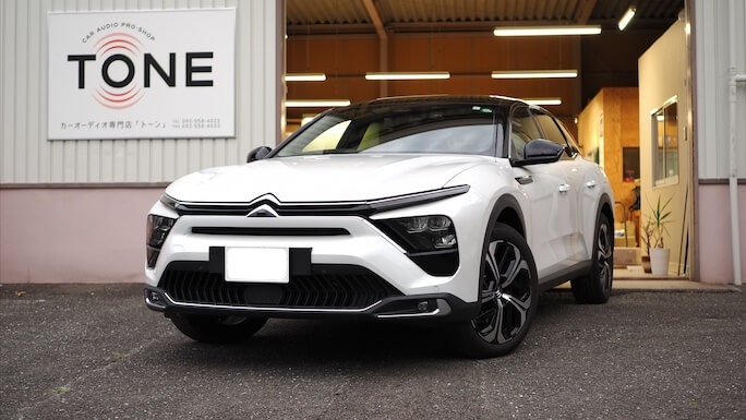 シトロエン Ｃ５ Ｘ タイヤハウス静音作業