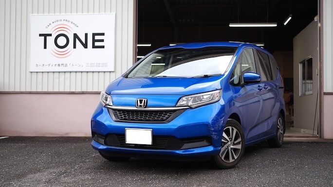 ホンダ フリード＋ スピーカー交換とサブウーファー取り付け